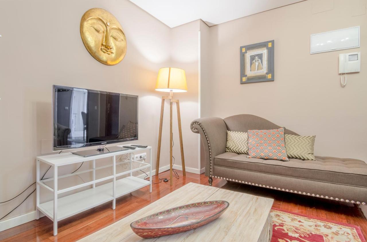 Descalzas Reales Apartment Madrid Exterior photo