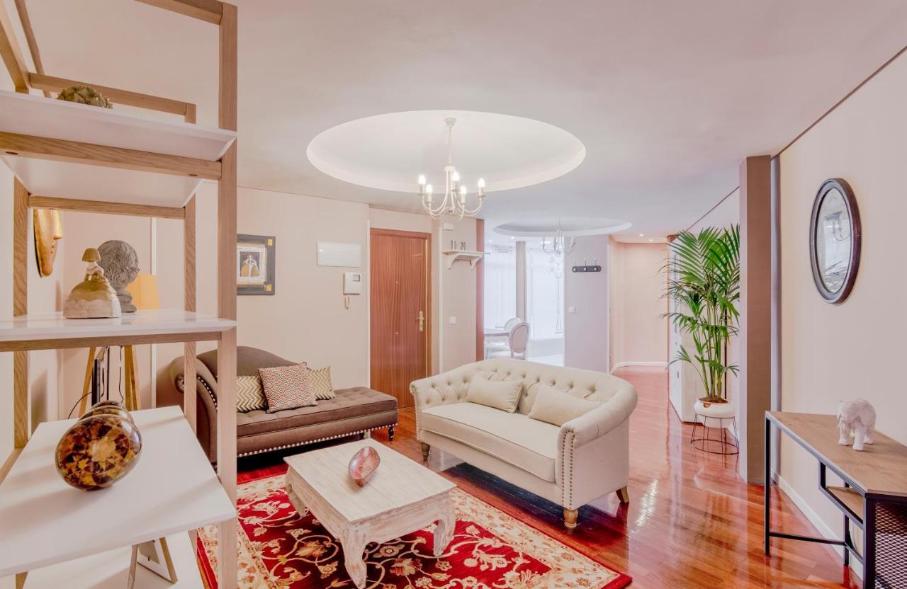 Descalzas Reales Apartment Madrid Exterior photo