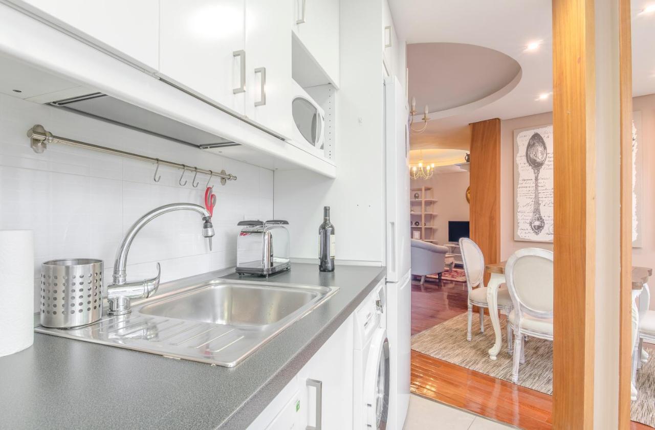 Descalzas Reales Apartment Madrid Exterior photo
