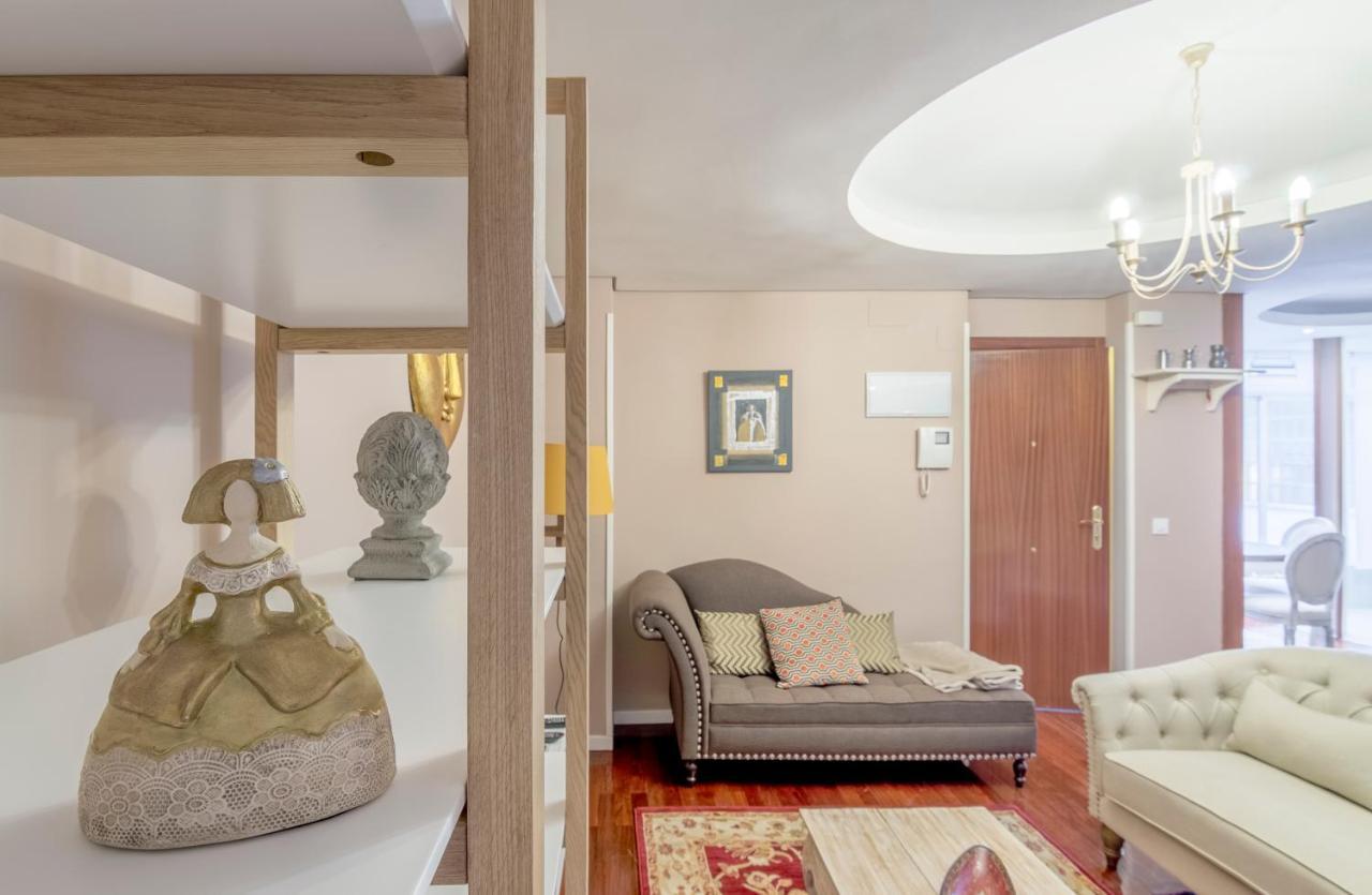 Descalzas Reales Apartment Madrid Exterior photo