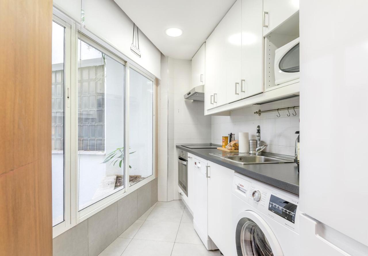 Descalzas Reales Apartment Madrid Exterior photo